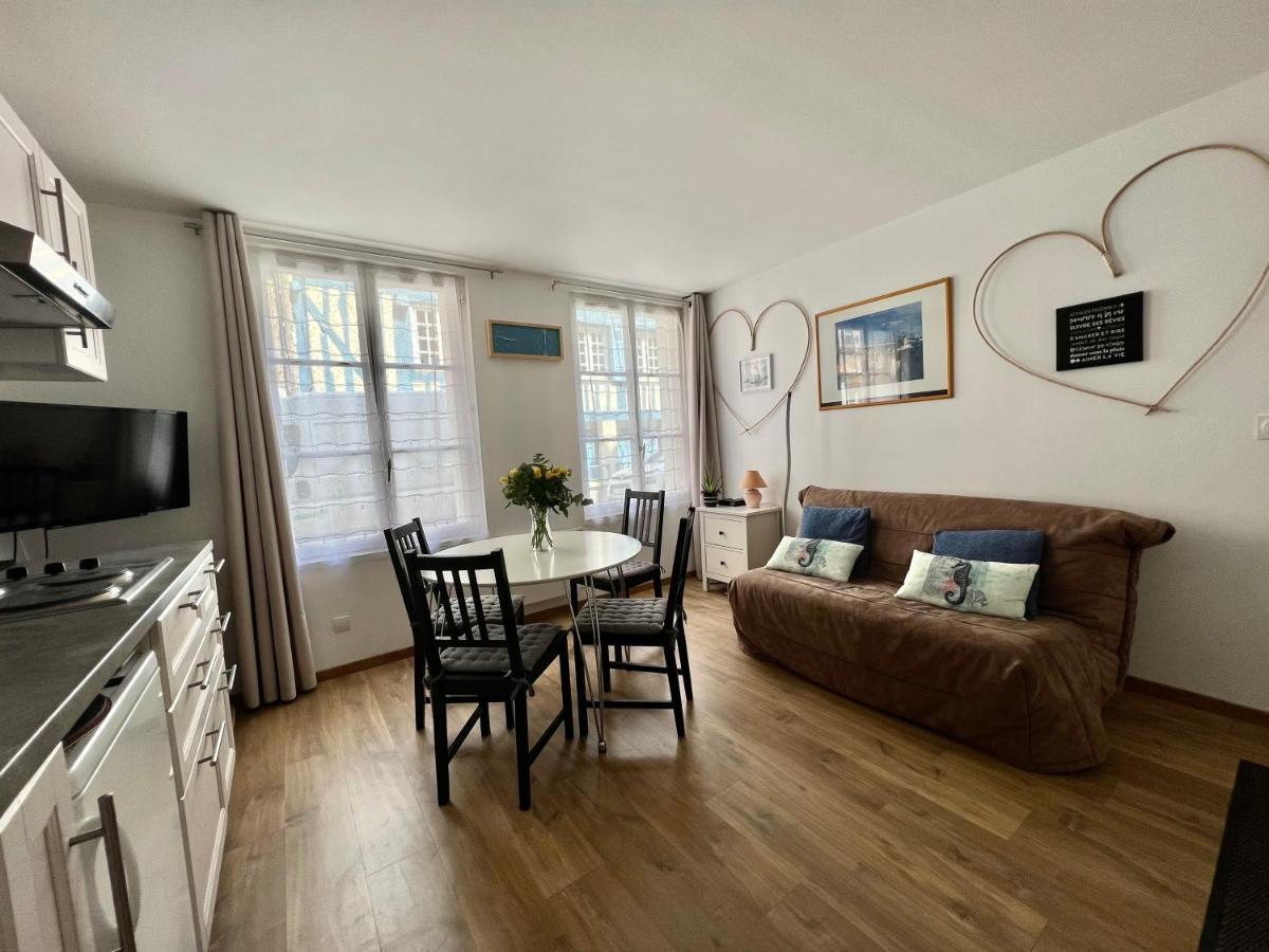 Le Pastel Leilighet Honfleur Eksteriør bilde